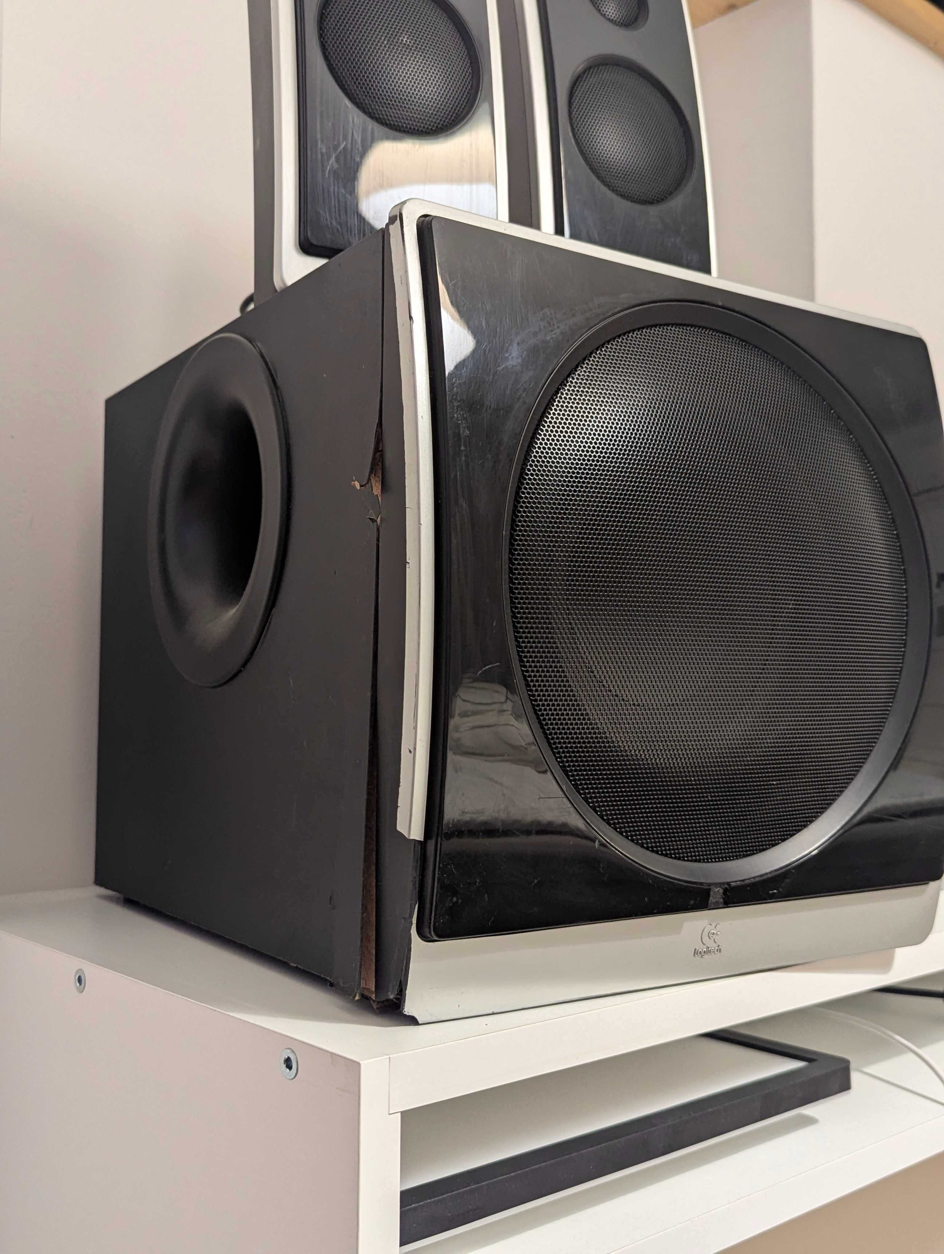 Звукова система 2.1 - Logitech Z Cinema Advanced Surround Sound System