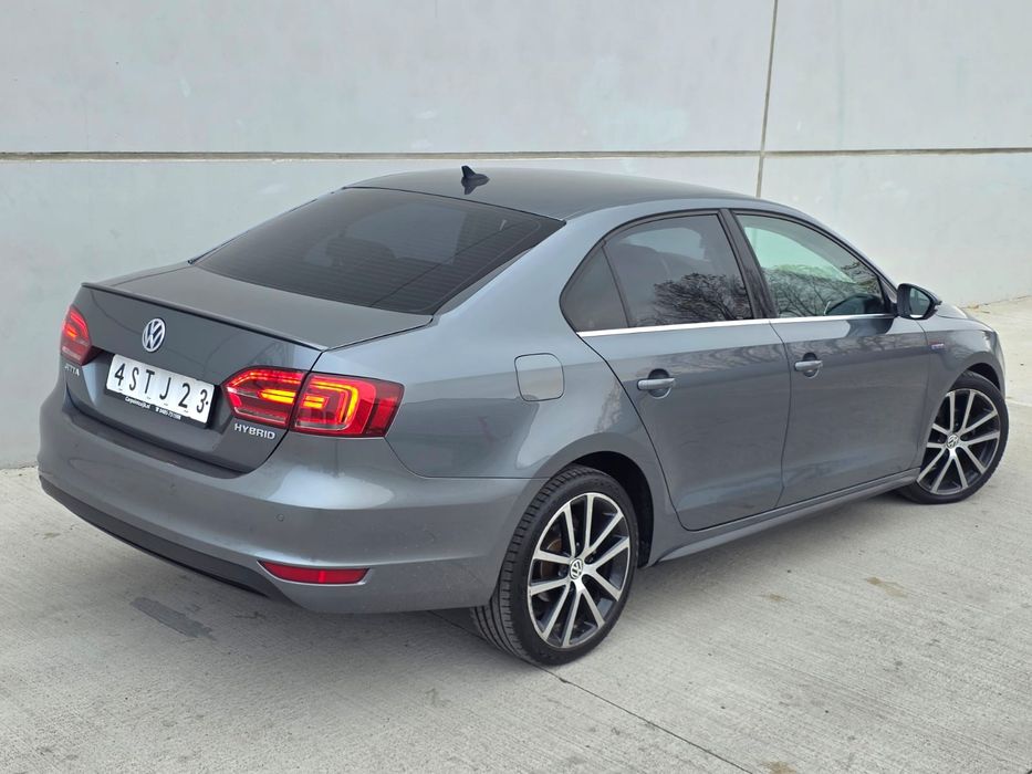 Volkswagen Jetta 1.4 hybrid automat xenon navi Senzori Jante Import Nl