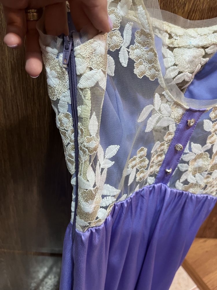Vand rochie lunga lila