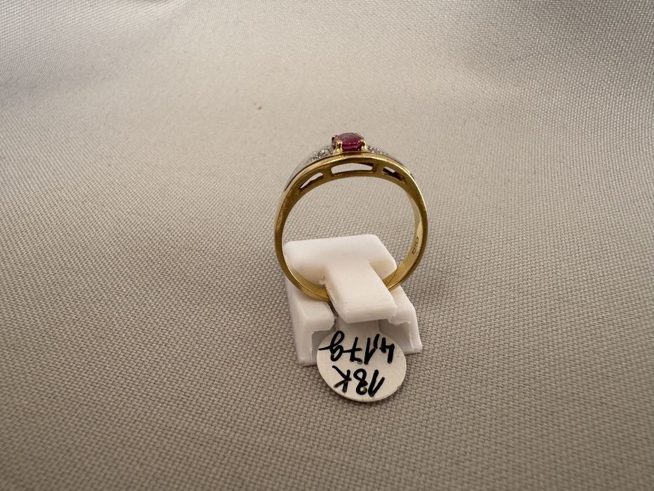 Inel aur rubin diamante
