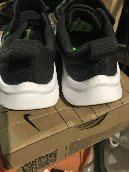 Adidasi Copii Nike Marimea 27,5 Noi italia