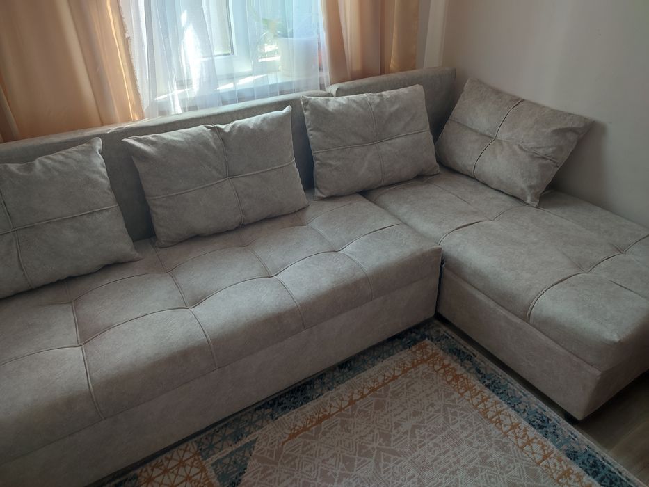 Продам диван угловой