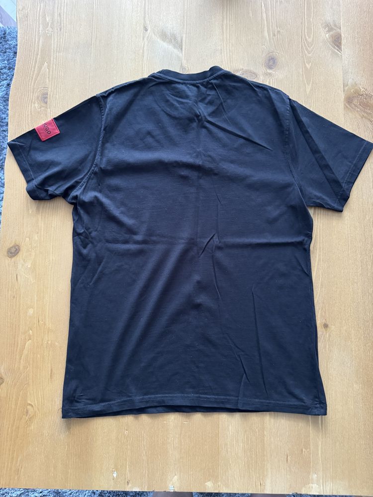 Мъжка тениска HUGO BOSS size L