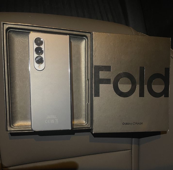 Samsung Galaxy Fold 4