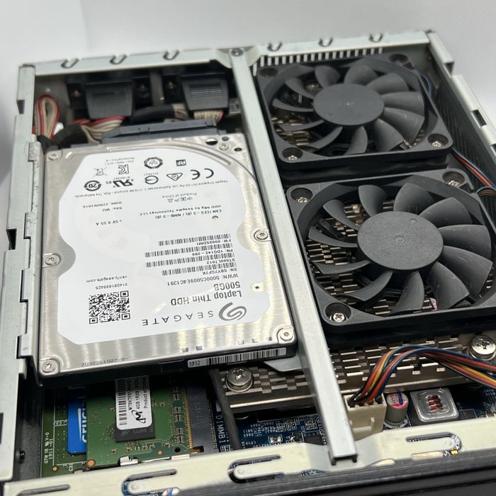 Мини ПК Core i3 7100 + 8 ОЗУ