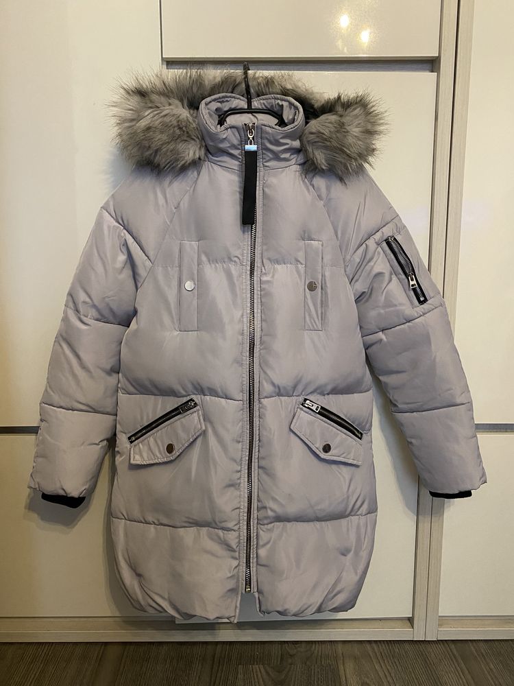 Geaca iarna River Island xs gri stare foarte buna