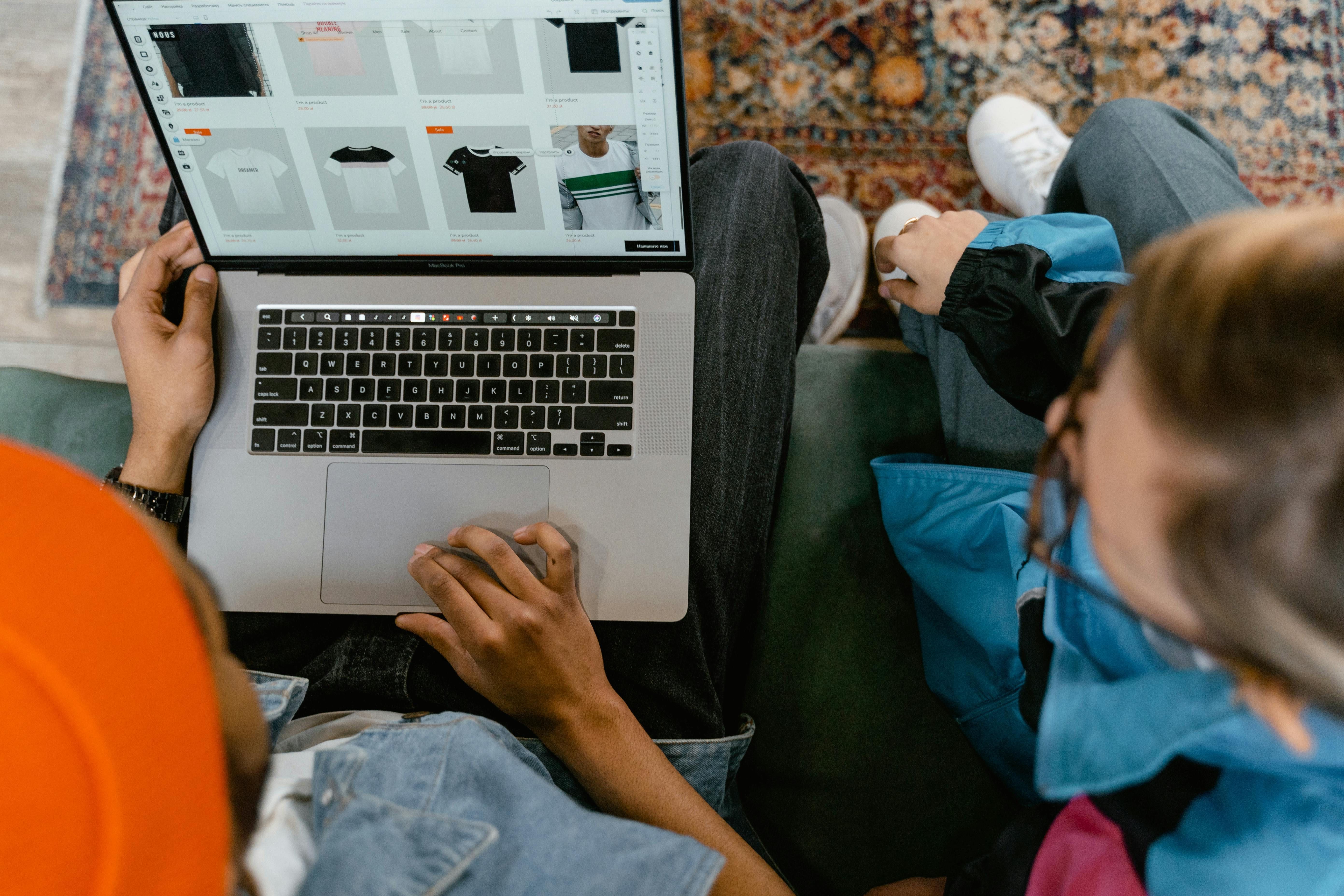 CREARE MAGAZIN ONLINE  Transformă-ți ideea în realitate doar 100€