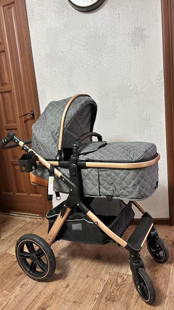 Продается коляска 3 в 1