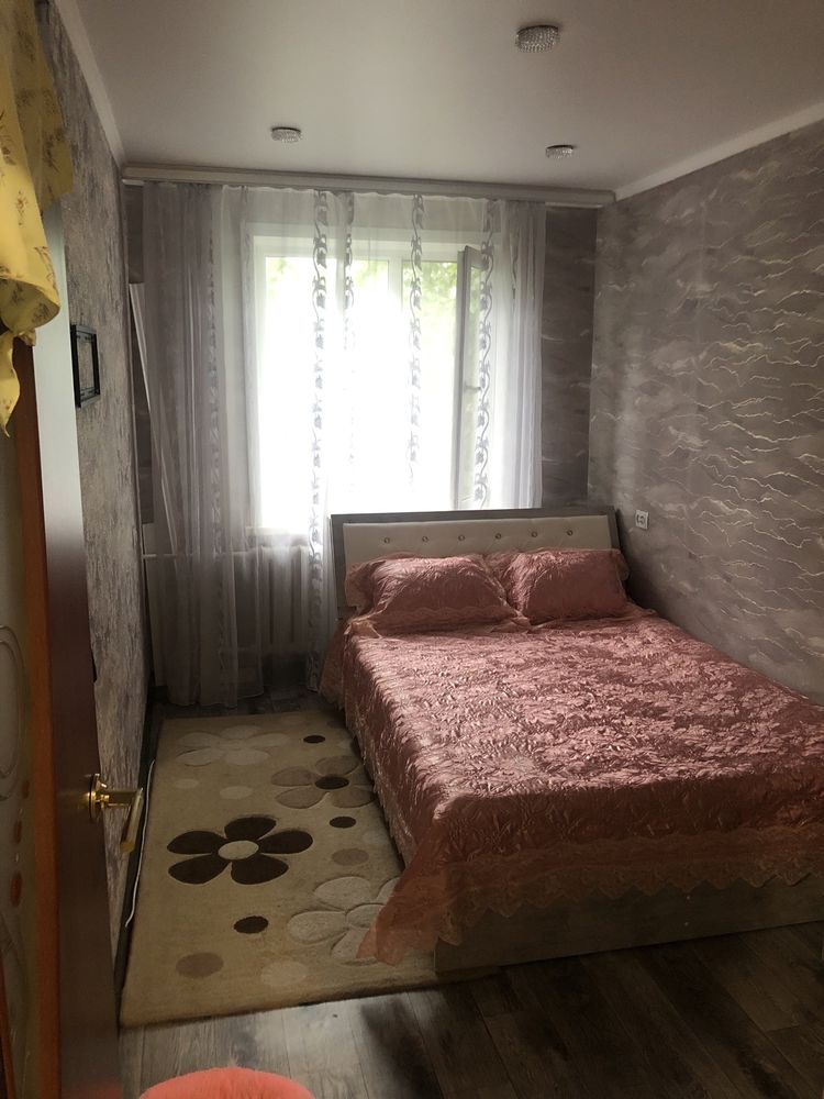 Продам 2 комн.кв,5 этаж ,капитальный ремонт кровли.