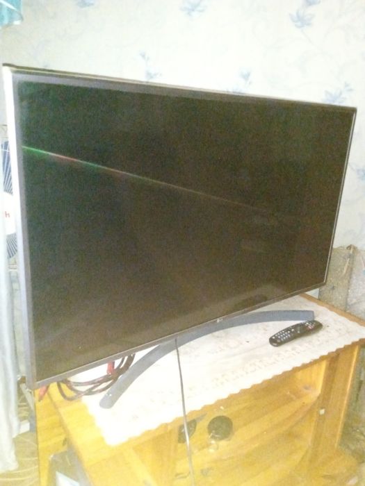 Телевизор LG Smart tv