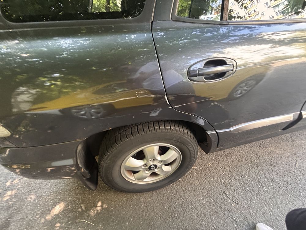 Hyundai santa fe 1