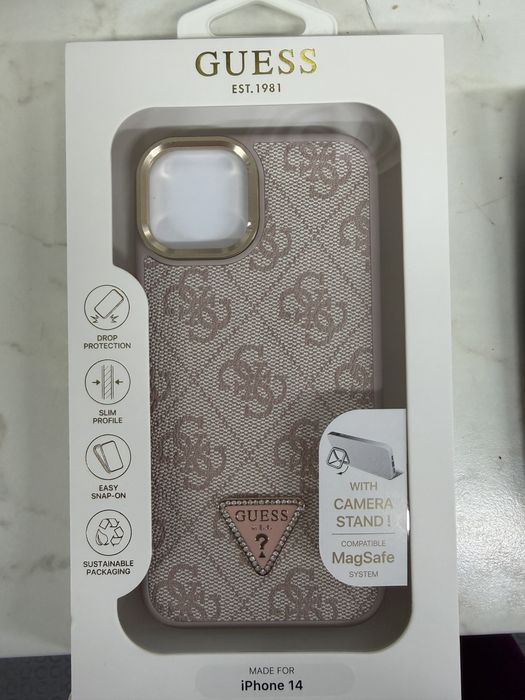 Чисто нов калъф за iphone 14 на Guess