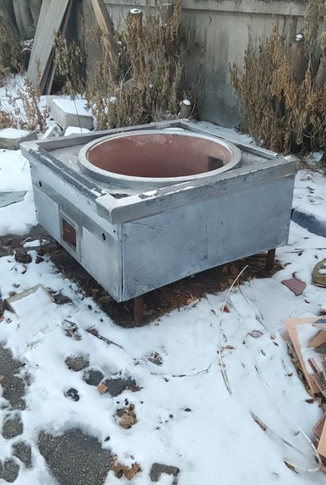 Продам таганок газовый. Под большой казанпродам.продам.Продам