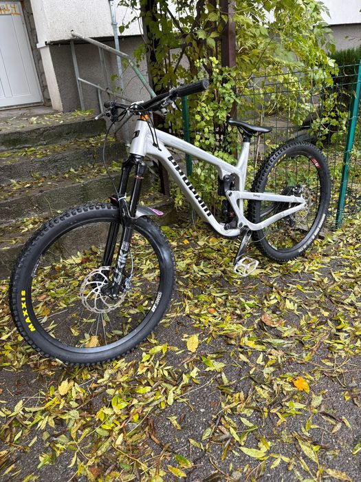 Vând bicicletă Propain Tyee 2024