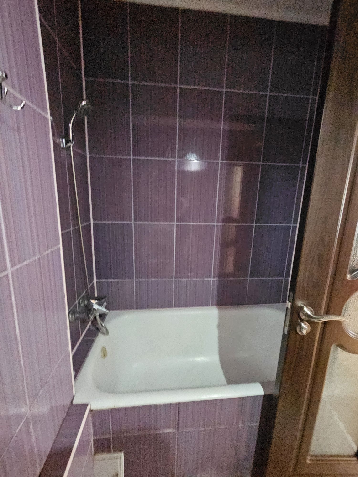 Închiriez apartament 2 camere