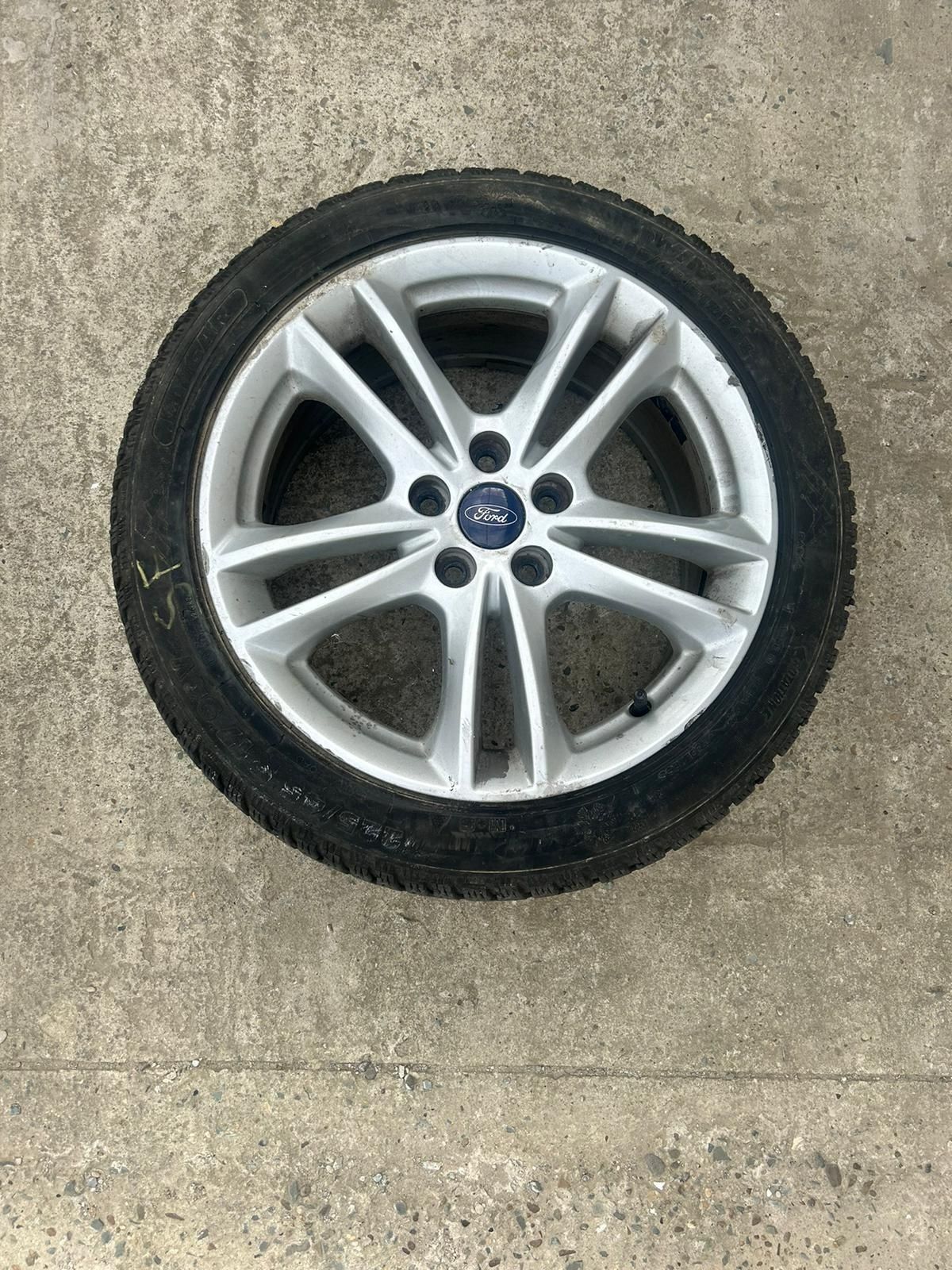 Jante pe 17"+Cauciucuri Iarna Ford