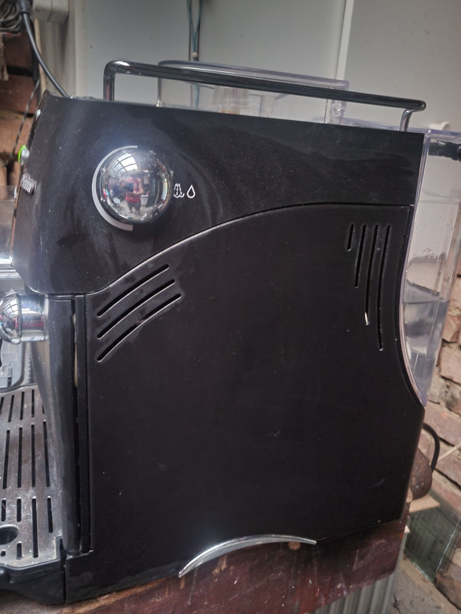 Vand expresor cafea Saeco incanto classic,