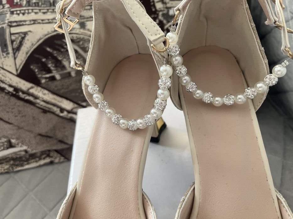 босоножки очень красивые