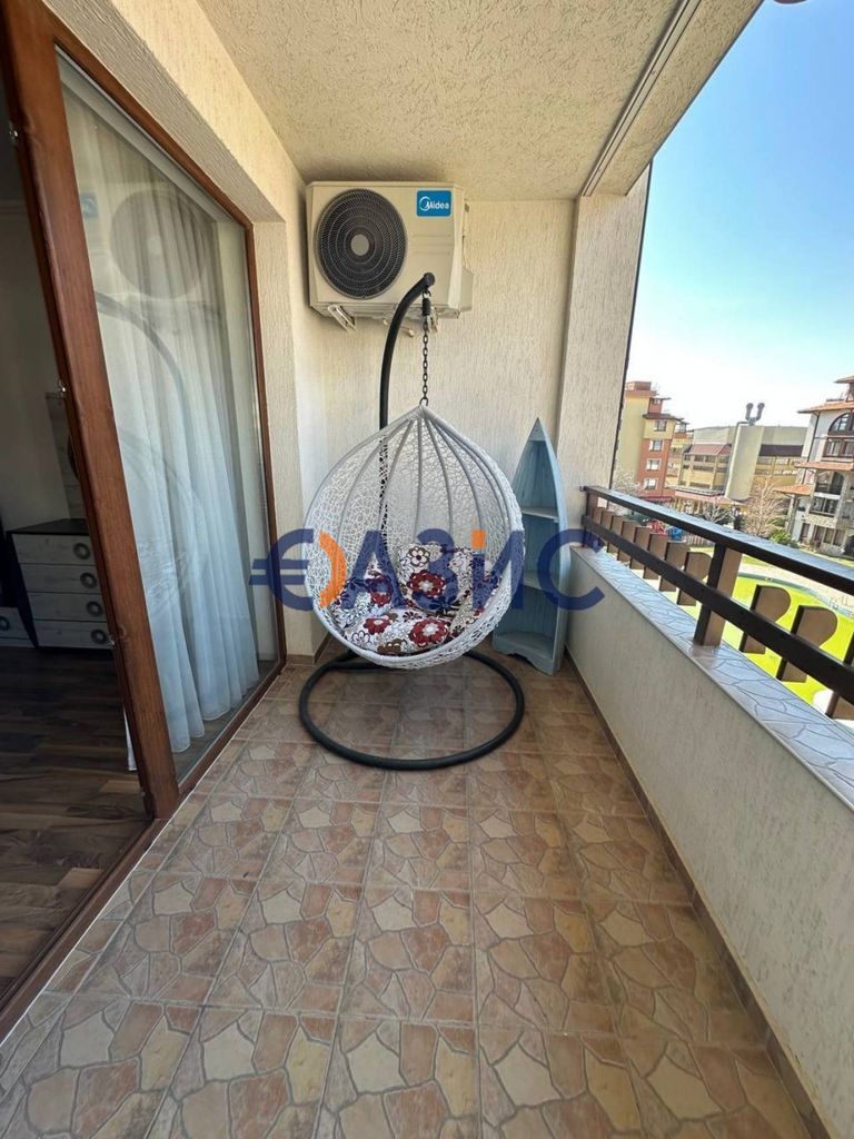 Продава се Тристаен апартамент в Свети Влас - 100 кв.м за 1649 €/кв.м - Снимка #8