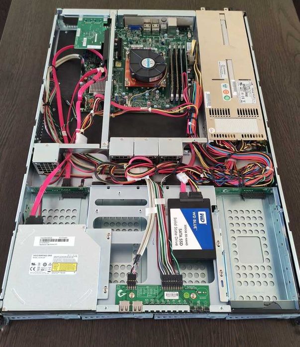 Сервер Supermicro 1U