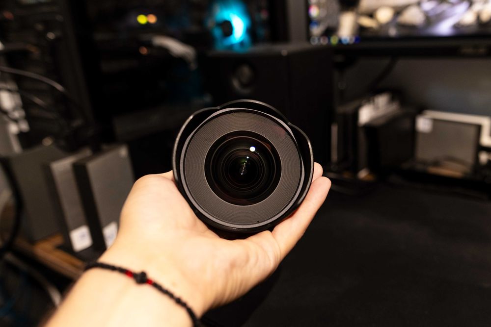 Samyang AF 14mm f/2.8-stare foarte buna