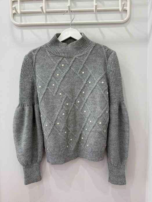 Женские футболки и кофты за 4800 тенге