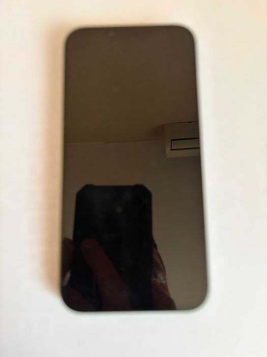 Продавам мобилен телефон Apple iPhone 13 (128ГБ)