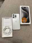 iphone 15 pro de 1TB white titanium, factuta/garantie de la Orange.