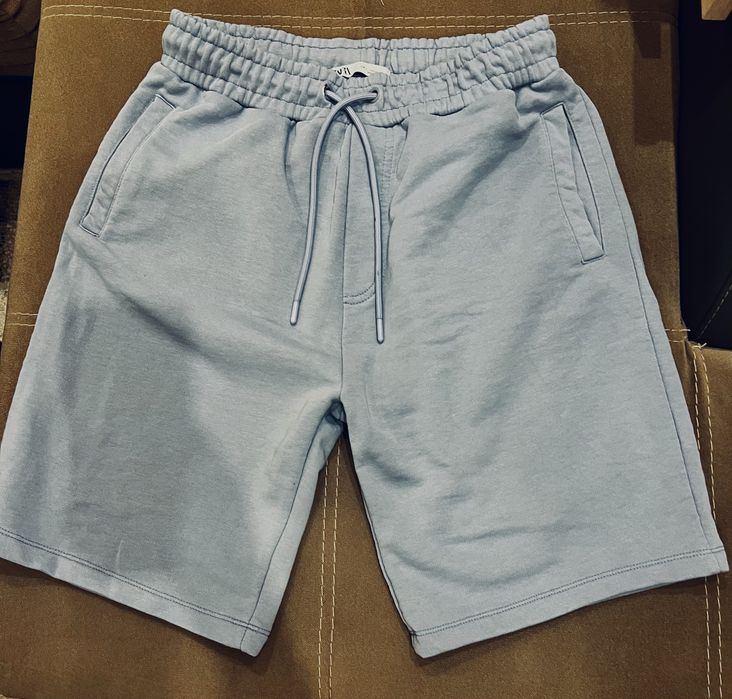 Къси спортни мъжки панталони Zara