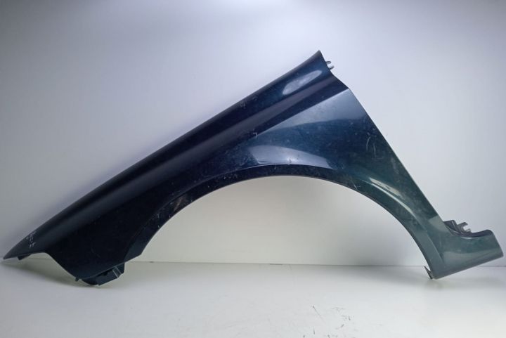 Aripa stanga Renault Laguna a 2-a generatie