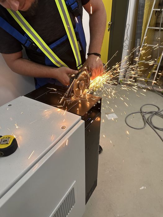 Echipa electricieni /intervenitii non stop