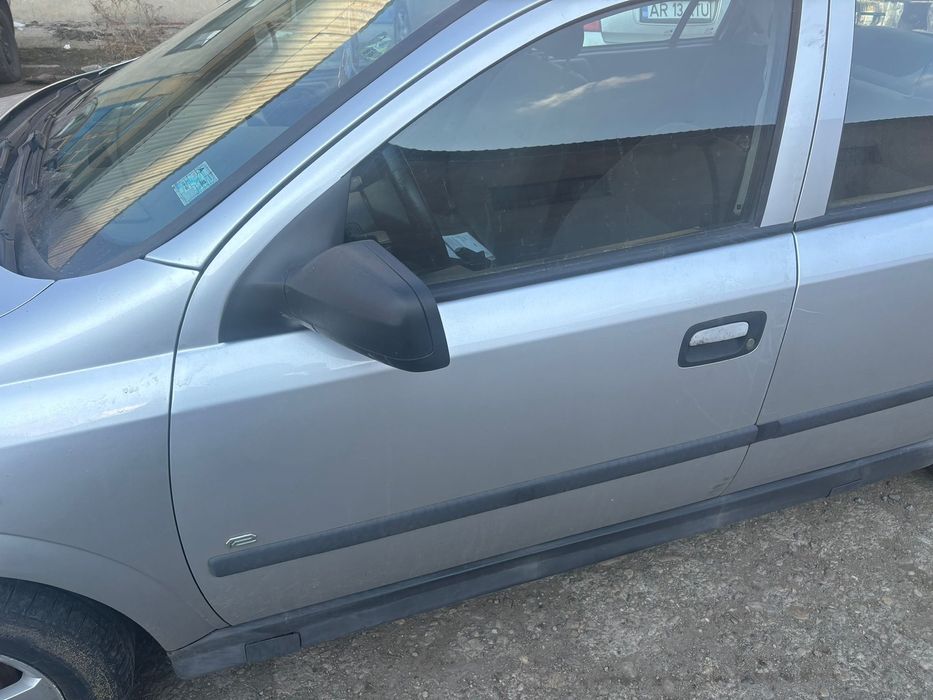 Faruri, bara fata, aripi, capota, haion, usi Opel Astra G