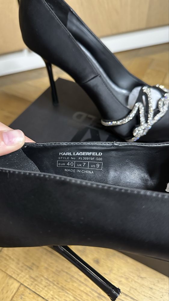 KARL LAGERFELD Черни токчета