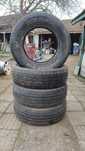 Гуми за джип 245/65R17
