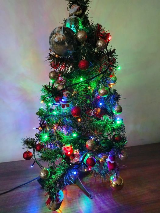 Vând brăduț artificial 60 cm