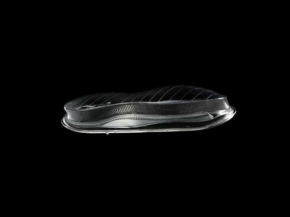 Стъкла за фарове на Mercedes C-Class W203 Facelift (2004-2007)  555