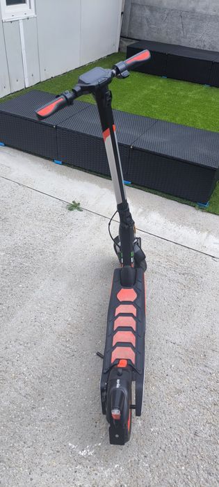 Trotineta Aprilia SR 1