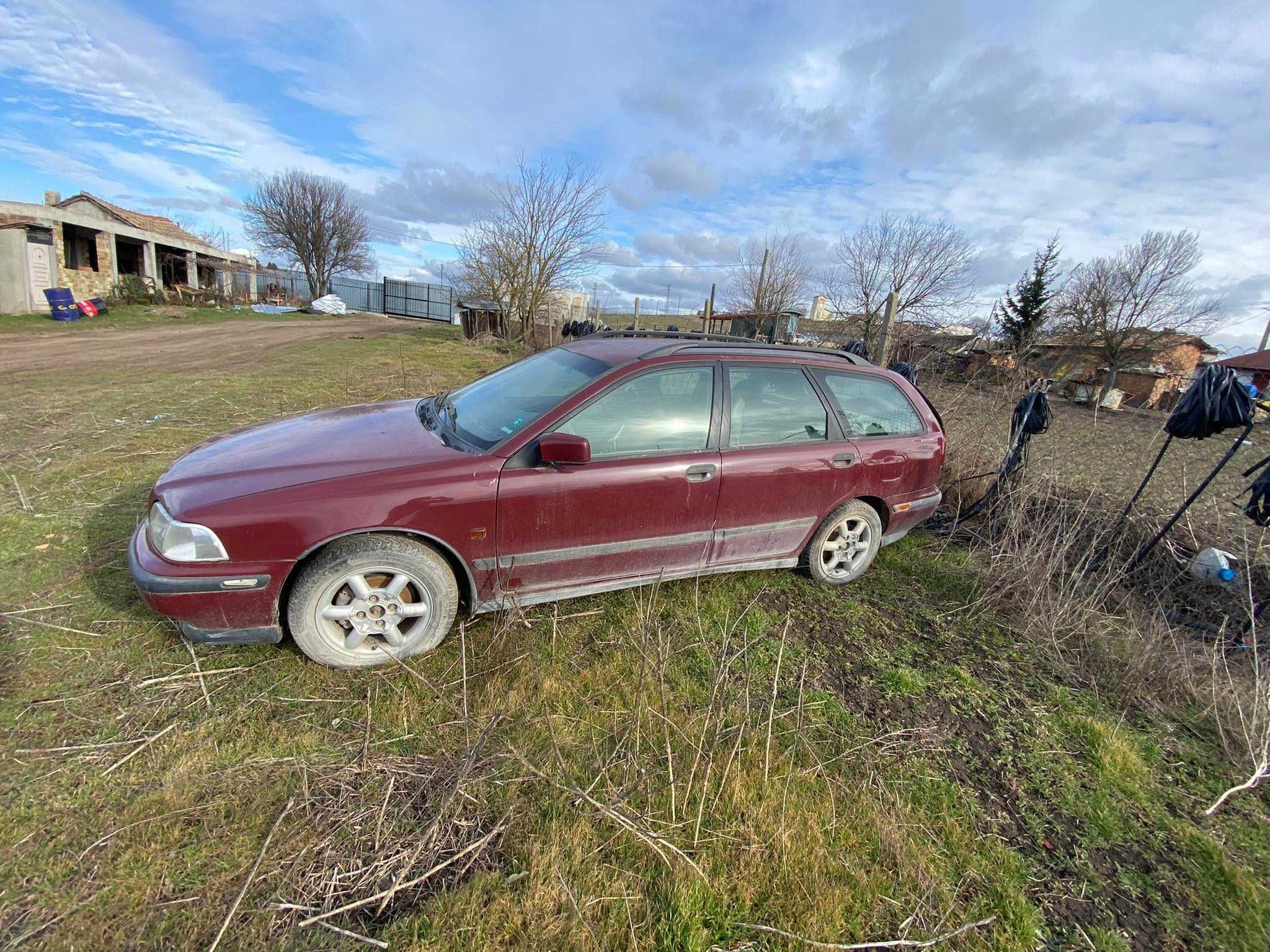 volvo v40 2.0i комби на части волво в40 2.0 бензин