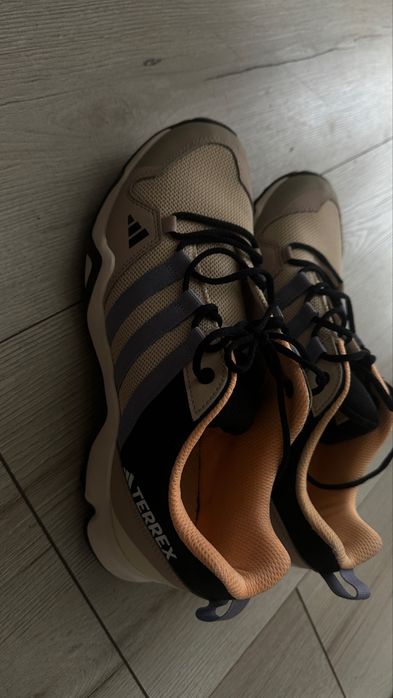 Маратонки Adidas Terrex 39 1/3