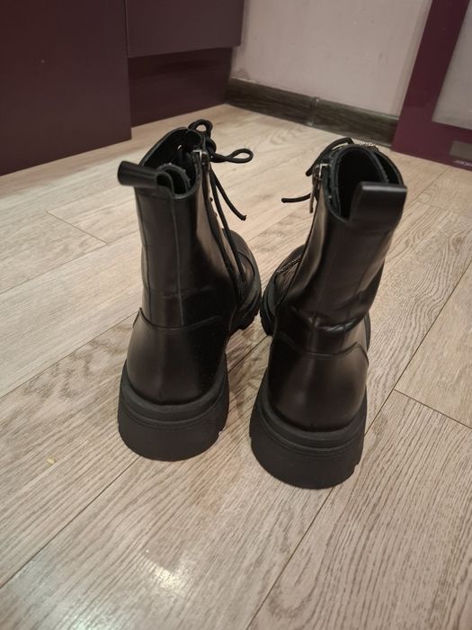 Елегантни дамски кубинки