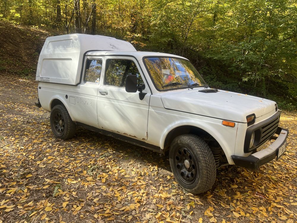 Lada Niva 1.7i Pickup