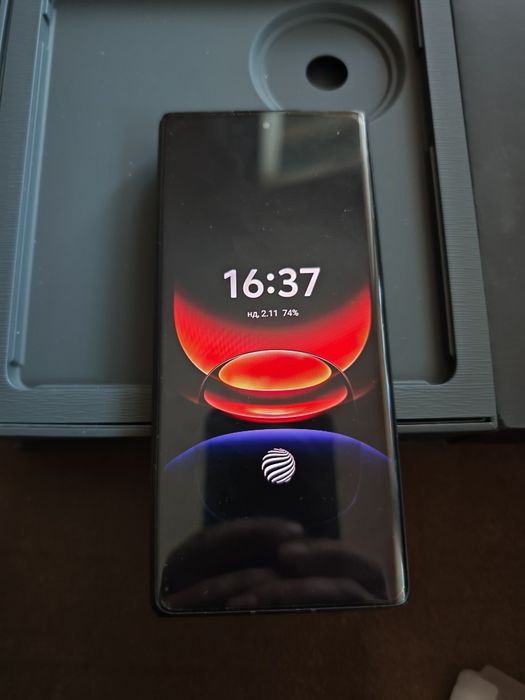 Vivo X Fold 3 Pro 16/512 глобален с български език