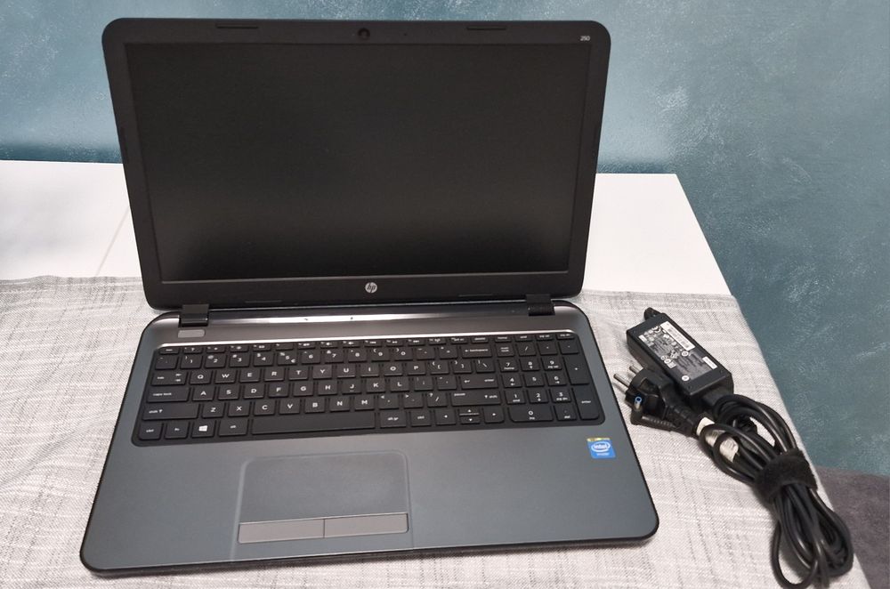 Laptop, leptop, calculator HP 250 15,6 inc.