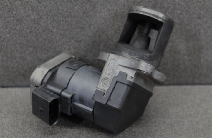 Supapa Egr electronic 2.2 2.7cdi euro 4 C-Class w203/E-Class/CLK w209
