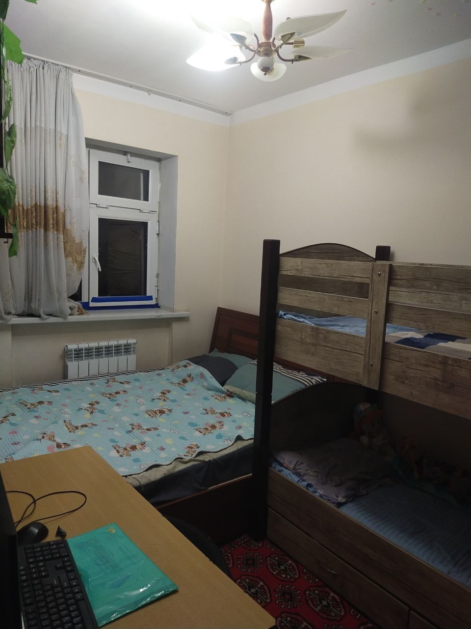 Sergeli 5a 2/5/7 kvartira sotiladi Arzon narxda shoshilin