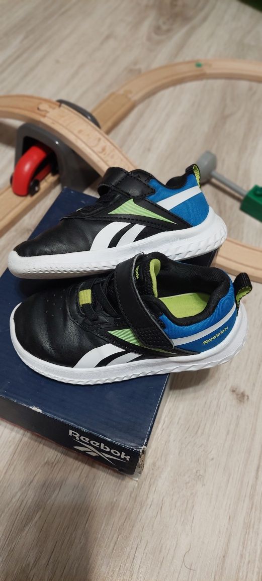 Детски маратонки reebok 22,5 р