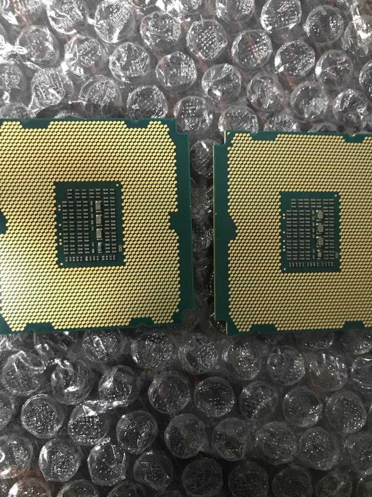 Procesoare Xeon E5 2670 si 2690