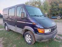 Iveco Daily 35C13 6 locuri + spațiu marfă