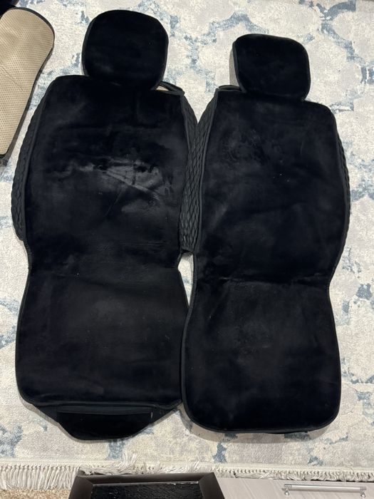 Продам авто чехлы универсальные