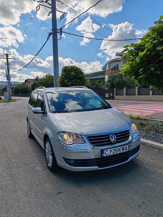 Vând vw touran 2.0tdi